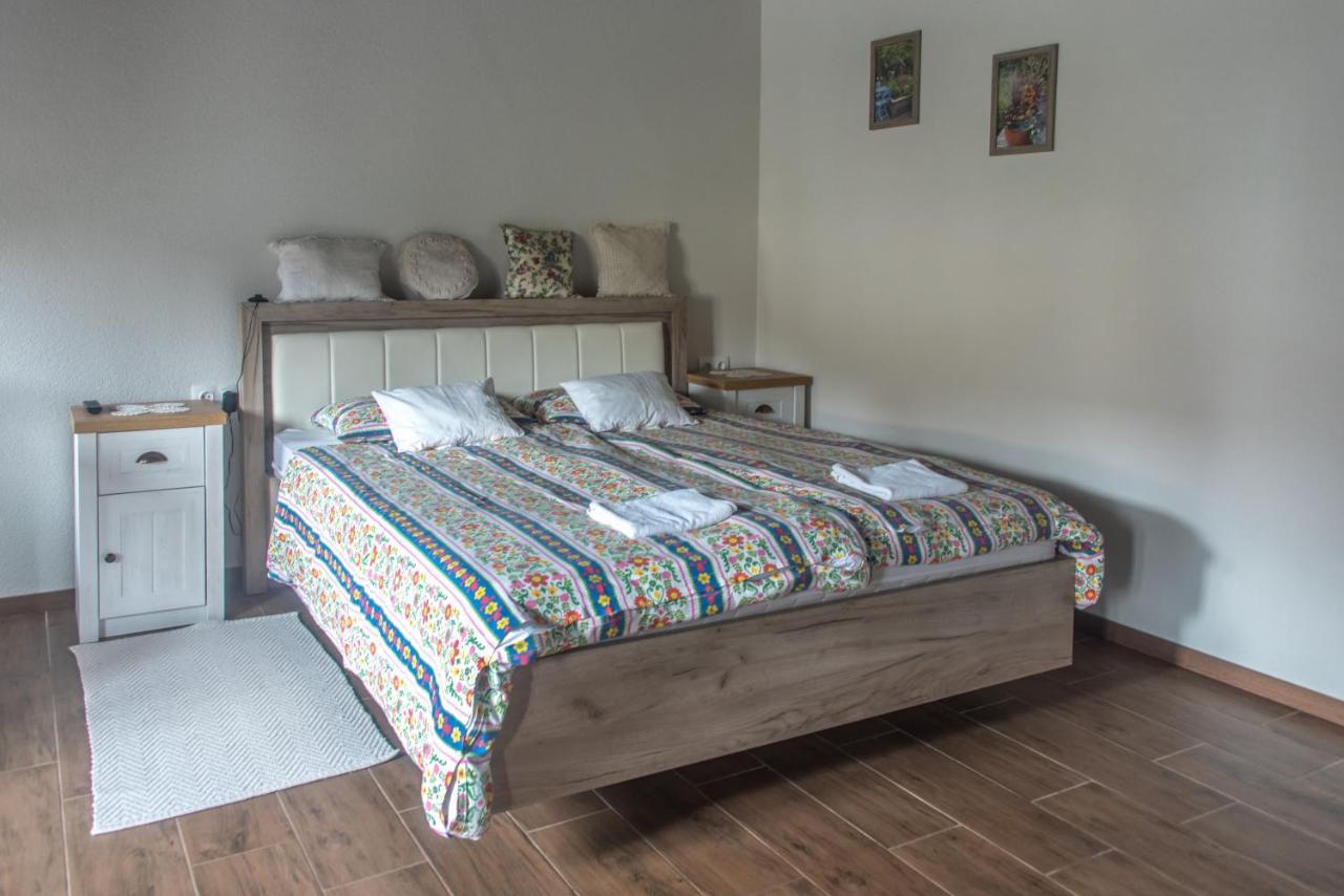 Hauptman Apartman Nagyatád Esterno foto