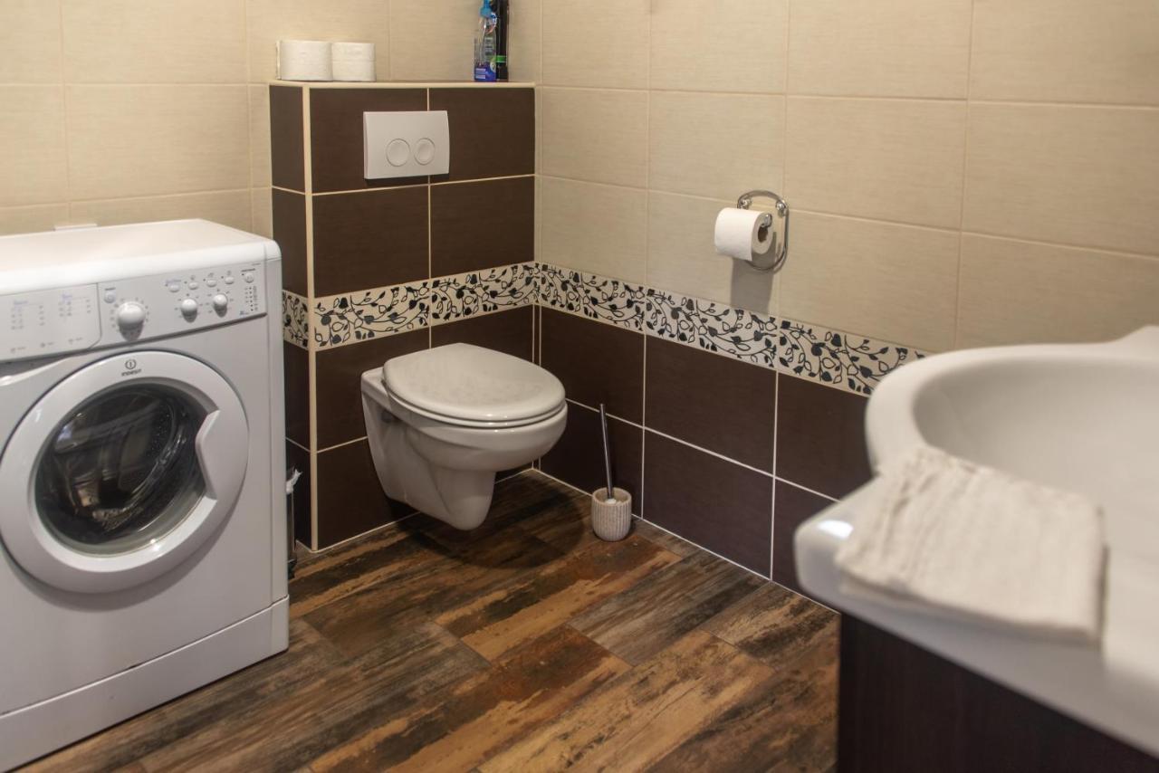 Hauptman Apartman Nagyatád Esterno foto
